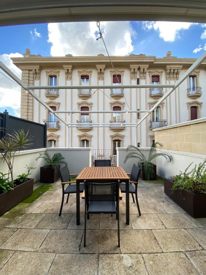 Blu Mazzini 1 - Appartamento Luxury Con Terrazza Privata Lecce Bagian luar foto